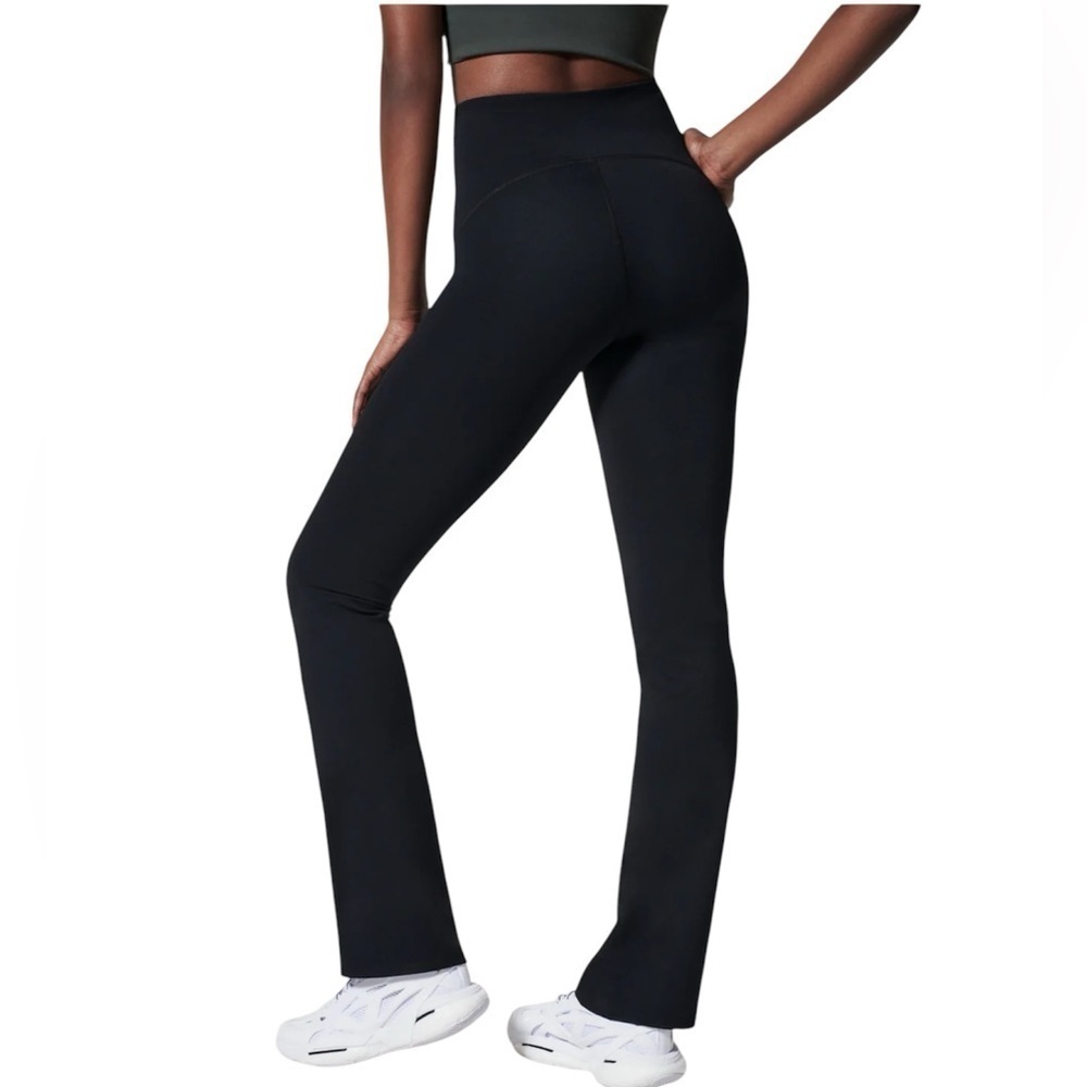 SPANX SHAPE BOOTY BOOST FLARE PANTS XS